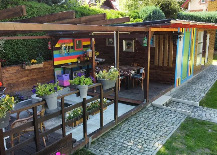 فندق مبيت وإفطار Dom Pod Sosna 3*