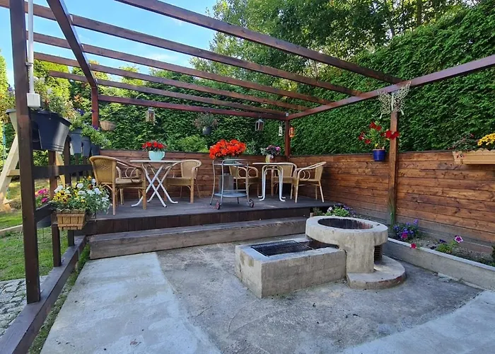 فندق مبيت وإفطار Dom Pod Sosna كارباش