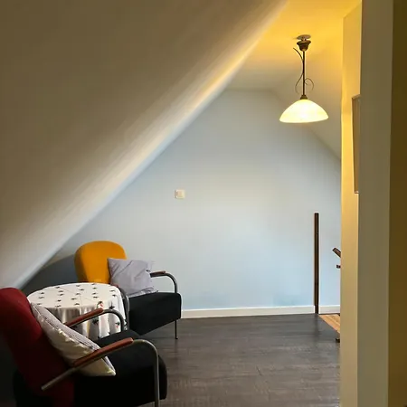 Dom Pod Sosna فندق مبيت وإفطار 3*